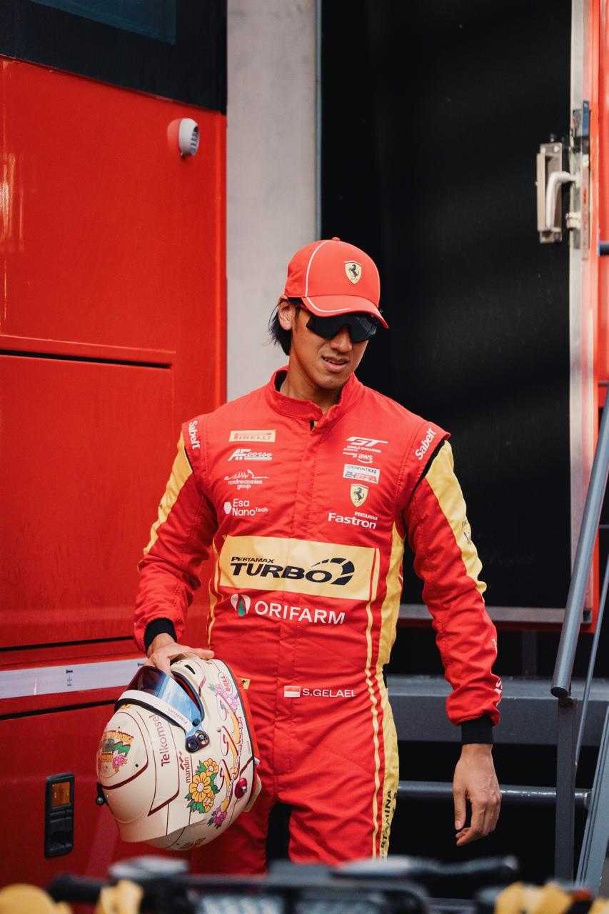 Home Race Berawal dengan Baik bagi Sean dan AF Corse 50